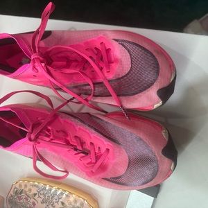 Nike Zoom X Vaporfly Next % Pink size women’s 8